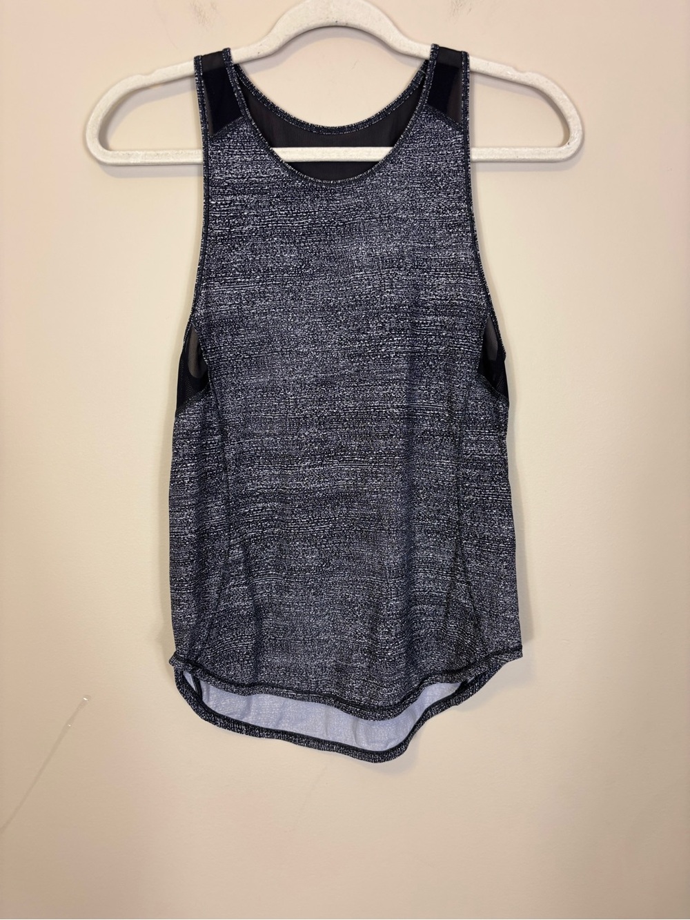Lululemon Heathered Black Mesh Under Arms & Back Performance Tank Top